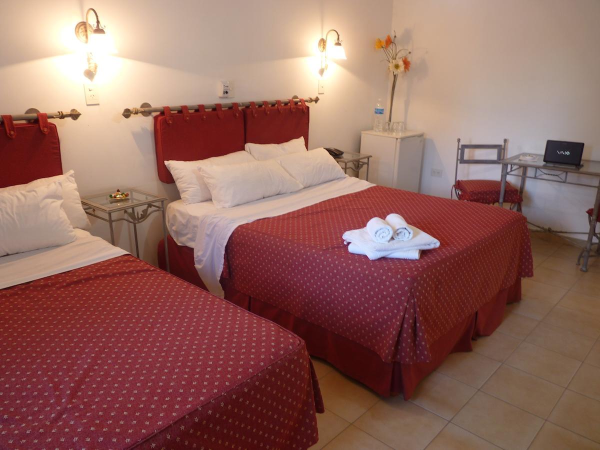 Hotel Quelu Leufu Río Colorado Rum bild
